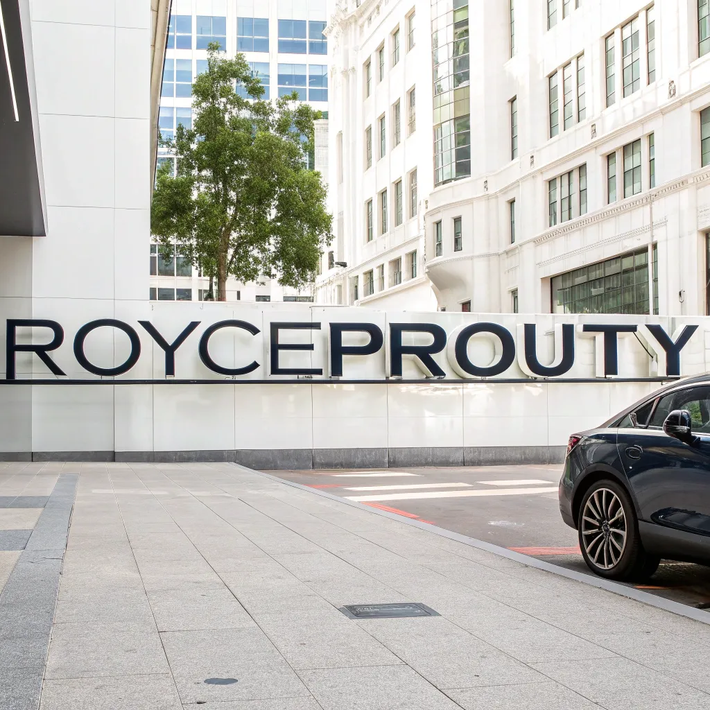 ROYCEPROUTY Logo